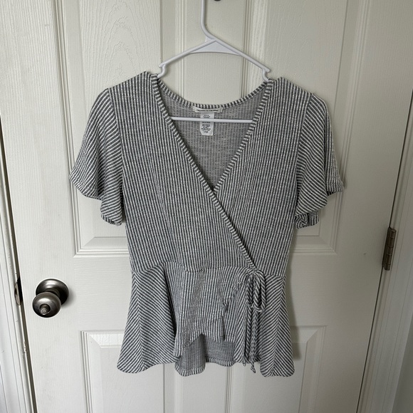 Caution to the Wind - Gray & White Striped Wrap Top - Picture 2 of 4
